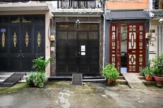 SGHO Home - 5 mins to Bui Vien Walking Street - 1