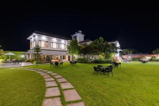 Sterling Quinta Jim Corbett - 5