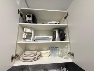 Comfy Haven Family Friendly 2 Bedroom Suite - 2