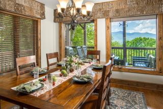 Blowing Rock Retreat - 4