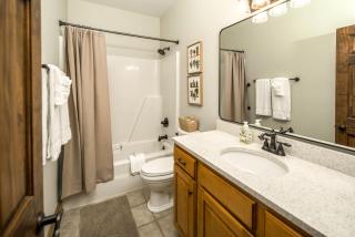 Blowing Rock Retreat - 3