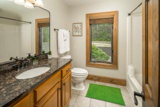 Blowing Rock Retreat - 1