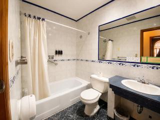Cavi Rooms 504 - 3