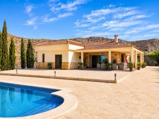 Bay View Villa, 360 Panoramic, Sea, Mountains & Town Views - By Aloha Palma - 1