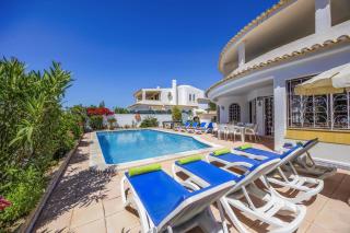 Villa Elanor by Villa Plus - 9