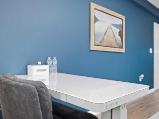 Private King Suite - Springfield METRO - 2