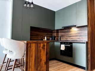 Utopia Luxury Residence - 4
