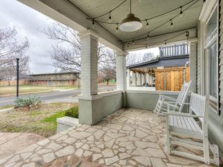 Spacious | Historic | Plaza District | Large Group - 8