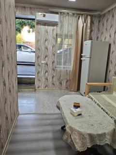 Vardan's Guest House - 6