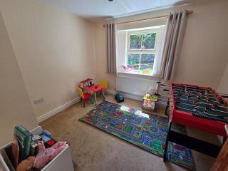 Charming Farm Cottage Near Lough Derg - 1