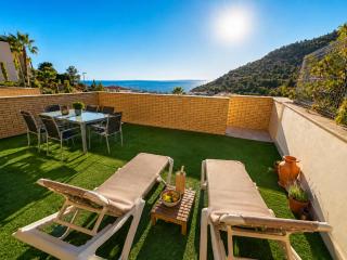 Modern Duplex in Sitges with Sea Views & Terrace, Free Parking - Villa Alisa - 0