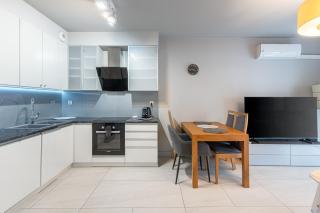 Warszawska Chic Apartment by BookingHost - 7