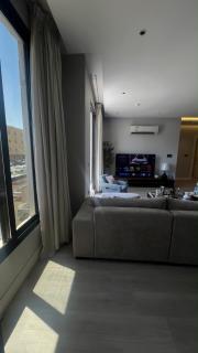شقة فاخرة بموقع استراتيجي وتجربة استثنائية Luxury Executive Apartment in Qurtubah - 3