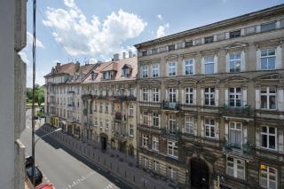 Komfortowy Apartament Blisko Rzeki we Wrocławiu z Biurkiem i Wanną by Noclegi Renters - 7