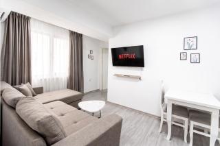 We Love Tirana Blloku Apartments - 8