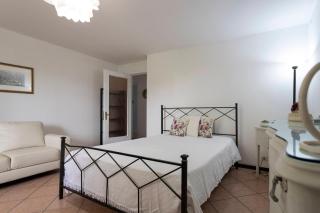 Da Vinci Garden Suite - Private Garden Apt 2BR - 3