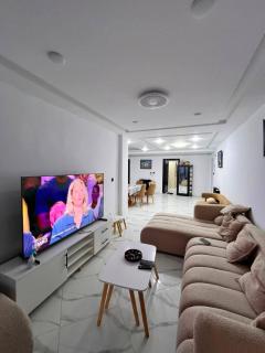 Appartement F5 Haut Standing a Ain Tagourait ex Berrard Tipaza Pied dans l'Eau - 0