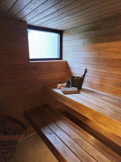 Number 4 - Boutique Stay & Private Mini Spa - 3