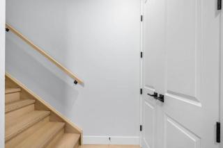 Bright 1-Bedroom Retreat-M - 4