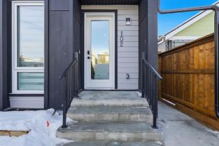 King Bed 10 Minutes To Downtown Luxury Townhouse - 8