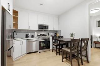 Cozy Suite 1 Bed 1Bath Inner City 10 Min To DT - 0