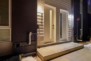 Charming 1-Bedroom Close to Transit & Downtown - 9