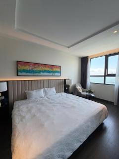 The Sapphire 2 - 6