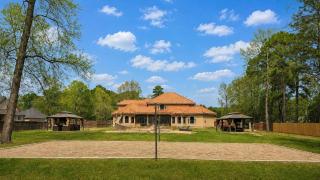 Sleeps 16 - Pool - Slide - Family Retreat - 8