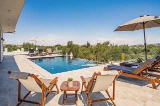 Villa Trevilat by Villa Plus - 7