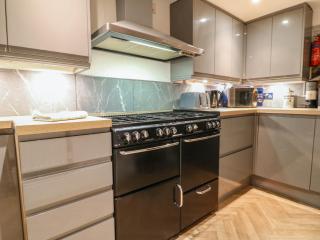 Jasmine Cottage - 2