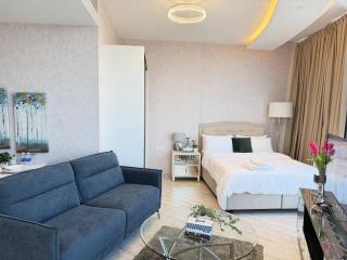 Skyline Stay Luxury & Comfort F272O - 6