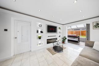 Modern Medway Getaway - Pool table - Ice Hockey - Table Tennis - 8