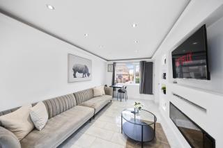 Modern Medway Getaway - Pool table - Ice Hockey - Table Tennis - 9