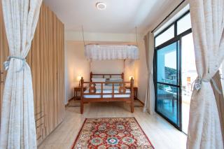 Diani Luxe Villa , Tropical Private Suites 600m from Diani Beach - 6