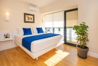 King Suite Premium Hotel - 7