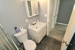 Private Ensuite Dedicated Bath Near Baltimore - 4