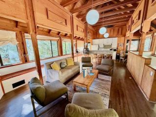 Views inside Yosemite-Timber Lodge-Sleeps 6 - 0