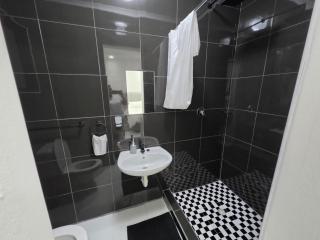 SADO Guesthouse - 2