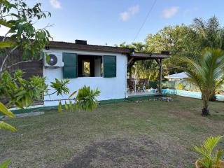 Maison créole avec piscine et accès à la rivière - Lamentin - 8