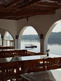 Noprea Boutique Hotel - 8