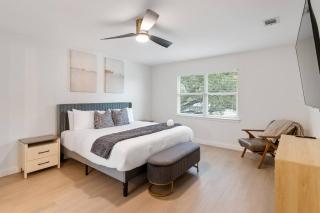Entire Home with Cowboy Pool Near Downtown - 8