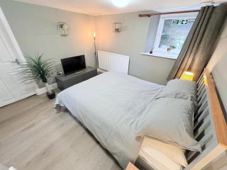The Oaks Cottage - 2