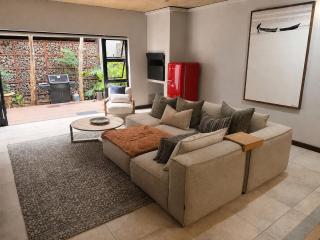 Hazelwood precinct pad - 0