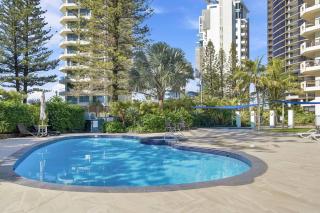 Luxury 270o Views Beach Skyline and Hinterland - 3