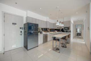 Cassia 3BR Sea View apt by NLA - 8