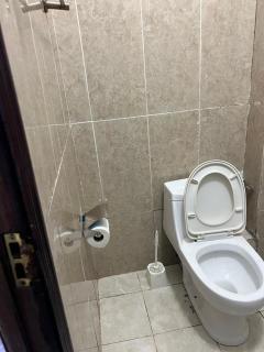 Davinci Luxury 1BDR, Thika Road Mall,Parking,Netflix,55inch QLed Google TV, DSTv ,Romantic - 3