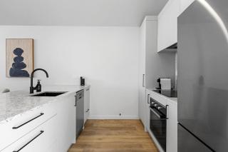 Roam Taupo Upper Terrace Unit 3 - Spa Pool - 2