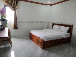 Mekong Rose 2 - 6