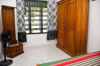 Sea Breeze 3BR Vacation Home, Hikkaduwa - 2