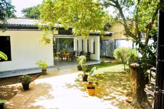 Sea Breeze 3BR Vacation Home, Hikkaduwa - 8